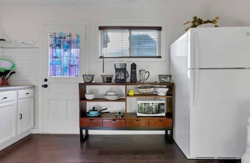 Columbus House | The Southern Orchards Cottage - 2 BR