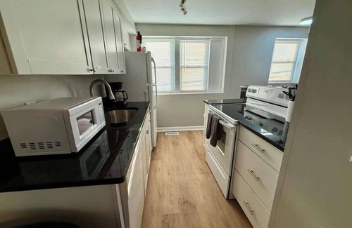 Joslyn Castle Apartment | The Spruce at Davenport Dwellings