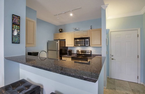 Downtown West Palm Beach Apartment | “The Square” Condo 5 minute drive to Palm Beach
