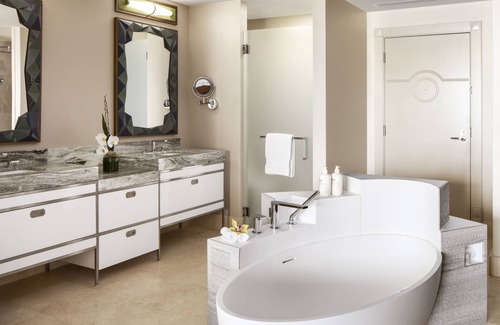 St. George's Hotel | The St. Regis Bermuda Resort