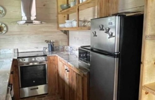 Folsom Cottage | The Stables at Giddy Up Folsom English Cottage