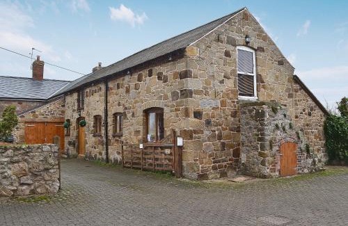 Maesbury Marsh House | The Stables