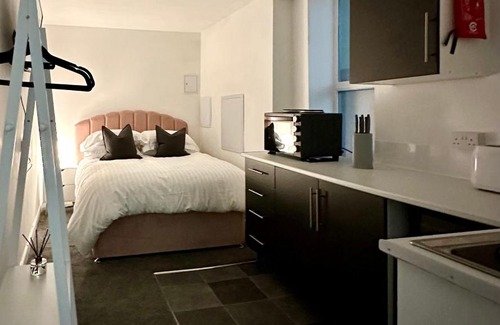 Blackburn House | The STABLES