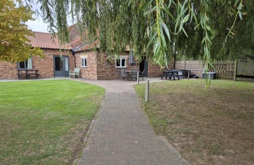 Frampton House | The Stables