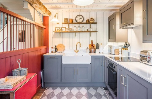 Martlesham Heath House | The Stables, Hasketon