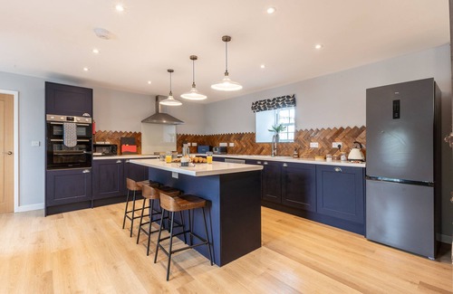 Bryngwran Cottage | The Stables - sleeps 8 guests in 3 bedrooms