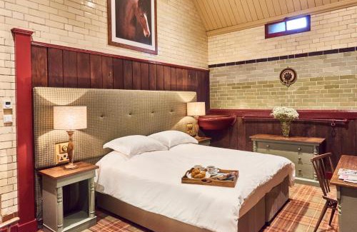 Walwick House | The Stallion