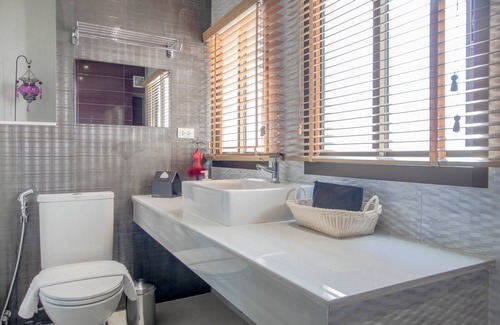 Bang Lamphu Lang Hotel | The Star of Sathorn