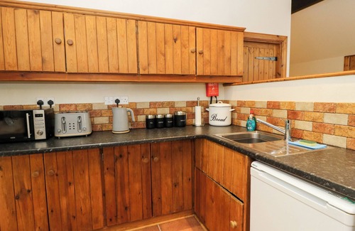 Dalmally Cottage | THE STEADING, family friendly, character holiday cottage in Lochawe
