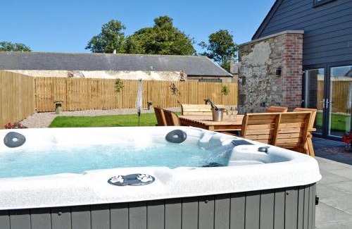 Montrose House | The Steading