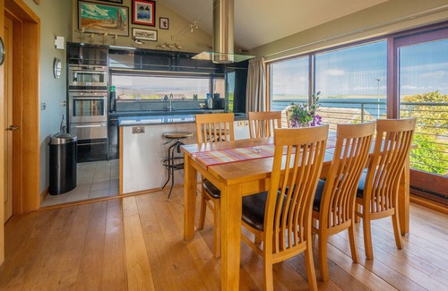 Hoy Island Cottage | THE STEADING, pet friendly, country holiday cottage in Longhope