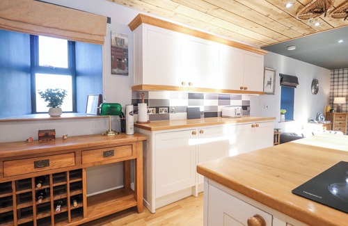Newbridge Cottage | THE STEADING, pet friendly, luxury holiday cottage in Dumfries