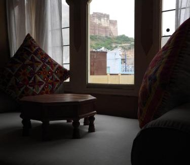 Jodhpur Bed & Breakfast | The Stepwell Hotel