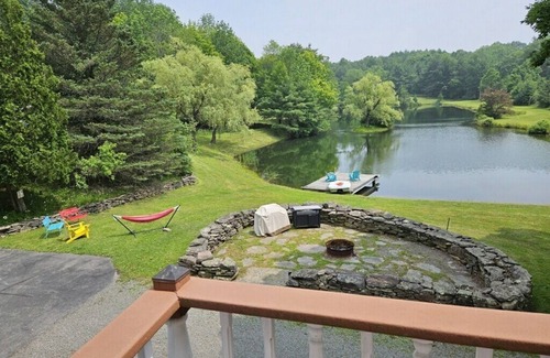 Davenport Villa | The Stewart Manor, Catskills, private oasis with private lake, boat, & 11 acres