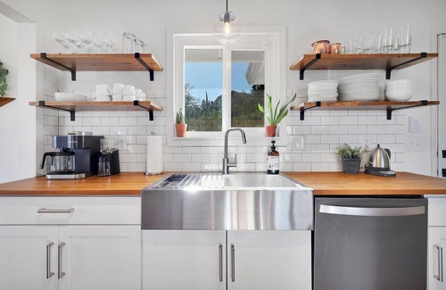 Redding House | The Stratford : Clean Modern Minimal
