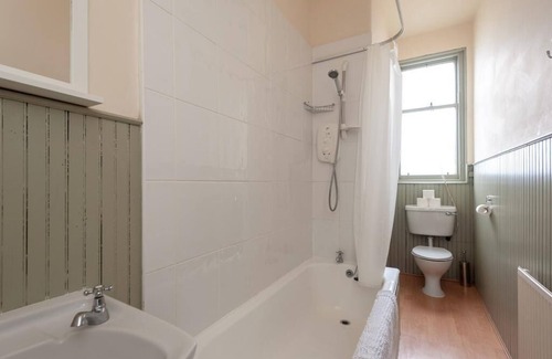 Marchmont Apartment | The Strathearn Residence - Your Festival Home