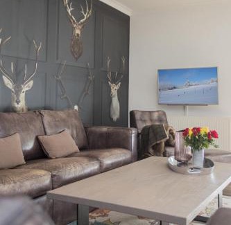 Winterberg Apartment | THE SUITE Winterberg Deluxe - Exklusive Ausstattung, Bestlage zwischen Skikarussell und Marktplatz, eigener Garten, Ski- und Fahrradraum, ruhige Südausrichtung, WLAN, hundefreundlich