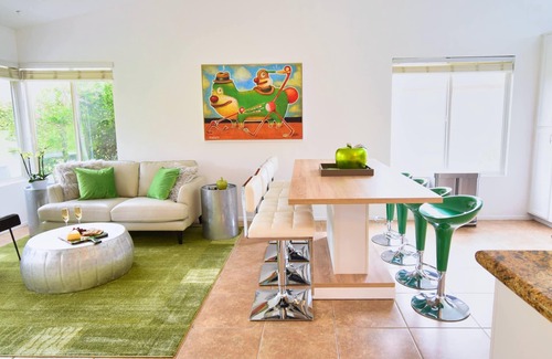 La Quinta House | The Sunberry: Private Mini Resort, Free Heated Pool/Spa, 5-star hospitality!
