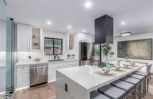 Peaceful Valley House | The Sundancer Custom Retreat