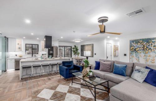 Peaceful Valley House | The Sundancer Custom Retreat