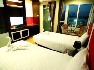 Bang Kho Laem Hotel | The Sunreno Hotel Bangkok