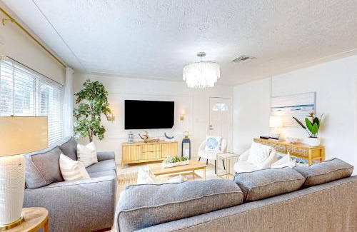 Redington Shores House | The Sunset House