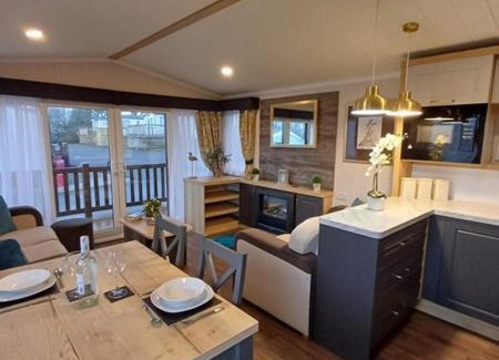 Towyn House | The swift Bordeaux escape Lyons Winkups