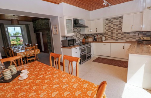 Narberth House | THE SYCAMORES, pet friendly, with open fire in Narberth