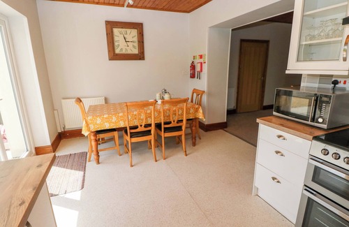 Narberth House | THE SYCAMORES, pet friendly, with open fire in Narberth
