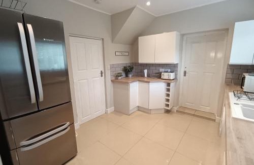 Darlington House | The Tansley Gardens