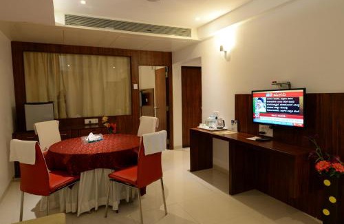 Shirdi Hotel | The Temple View Hotel