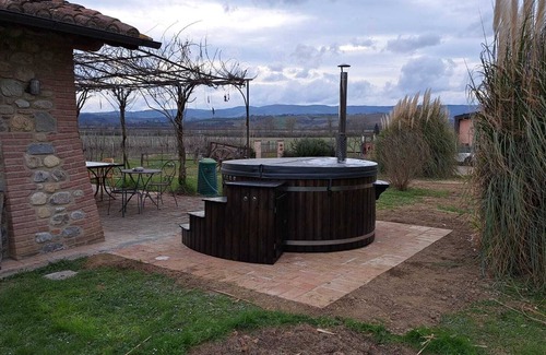 Monteleone d'Orvieto Other | The Terrace in Borgo Santa Maria Farmhouse