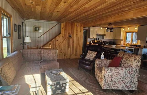 Spruce Head House | The Tide House, charming 3-bedroom house with WiFi in Spruce Head, view
