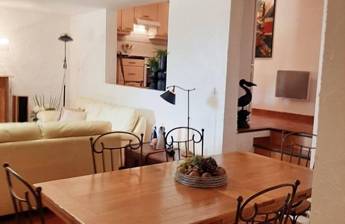 Taradeau Apartment | the tops of taradeau