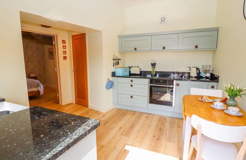 Maesbury Marsh Cottage | The Tractor Shed
