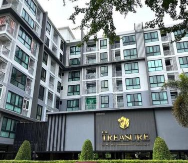 Nong Pa Khrang Apartment | The treasure A