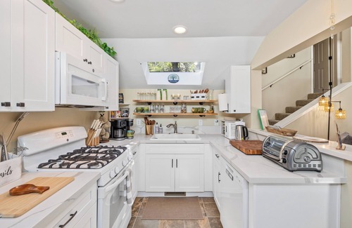 Mountain Club House | The Treehouse - Prescott’s Favorite, Family-Friendly, 5min to DT