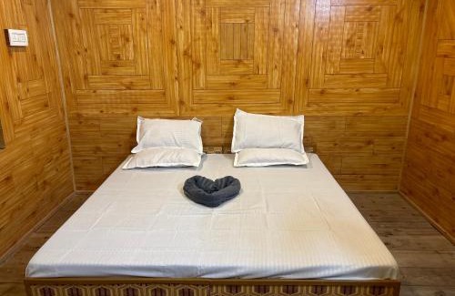 Kasol Hotel | THE TRIPPY hills