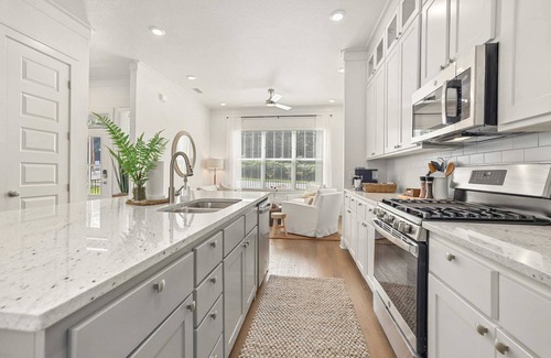 Fayetteville House | The Truvy - 2.5 mi to UofA and DT Fayetteville