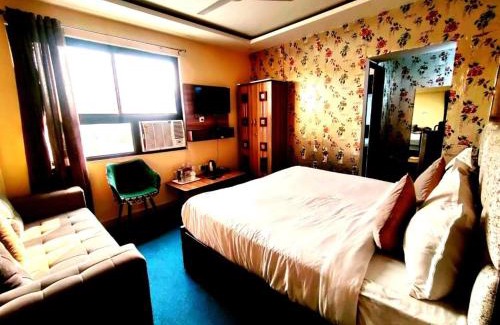Vrindavan Hotel | The Tulsi Garden Vrindavan near Omaxe city