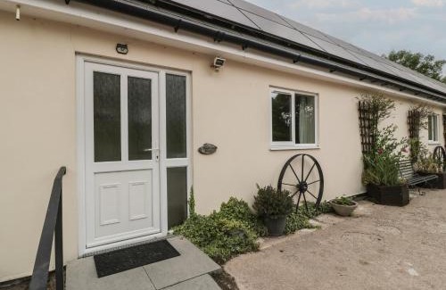 Moreton House | The Turbles - Swallows Nest