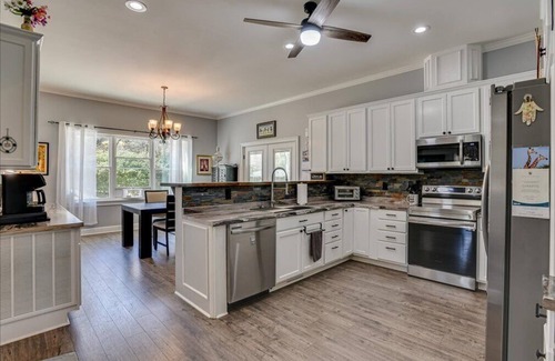 Summerville House | THE ULTIMATE 2025 MASTERS RENTAL - One mile from the Augusta National Gates