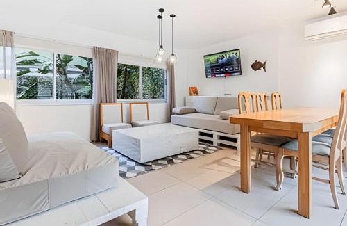 Palermo House | The Ultimate Palermo Soho Oasis BBQ and Jacuzzi!