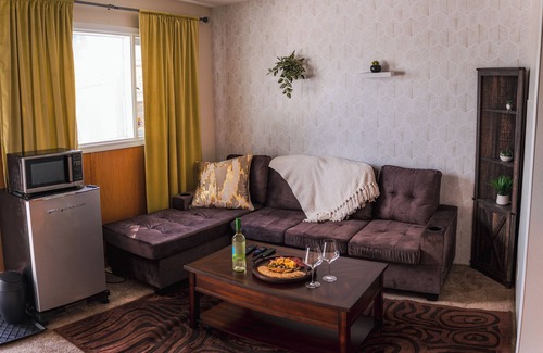 Prince George House | The Urban Nest – 2Bd | Central Stay Near Downtown