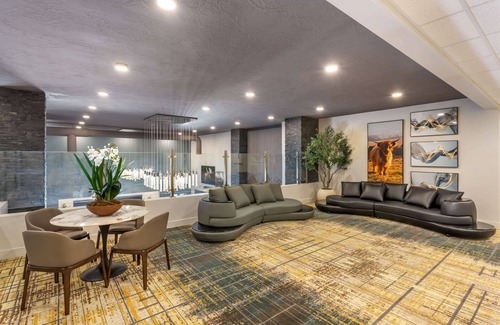 Parowan Hotel | The Valor, an Ascend Collection Hotel