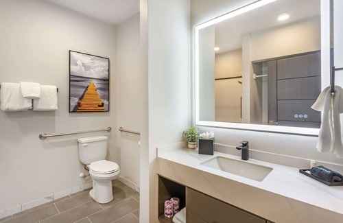 Parowan Hotel | The Valor, an Ascend Collection Hotel