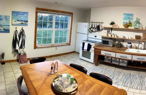 Siloam Springs Apartment | The Varnadoe Villa Su