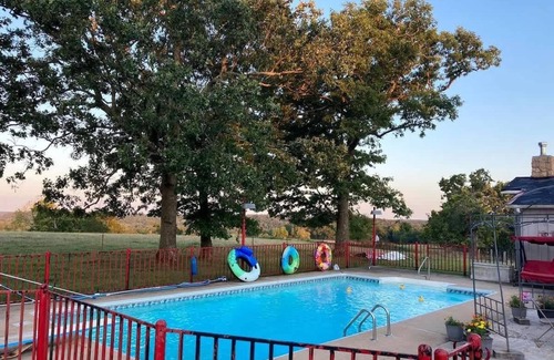 Siloam Springs Apartment | The Varnadoe Villa Su