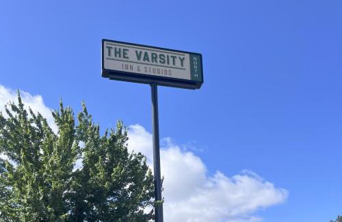 Centralia Hotel | The Varsity Inn North