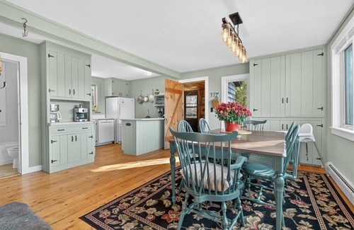 Whitingham Cabin | The Vermont Vista Cabin Private 10-Acre Escape